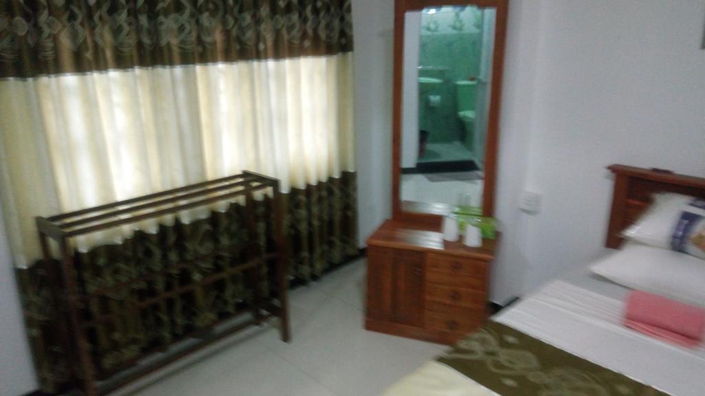 Relax Home Rambukkana Εξωτερικό φωτογραφία